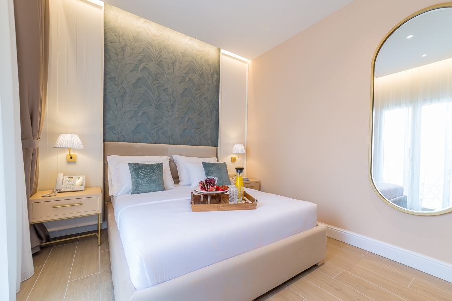 Prodaje se razradjen, stilski uredjen Hotel u Veljim Vinogradima u Budvi